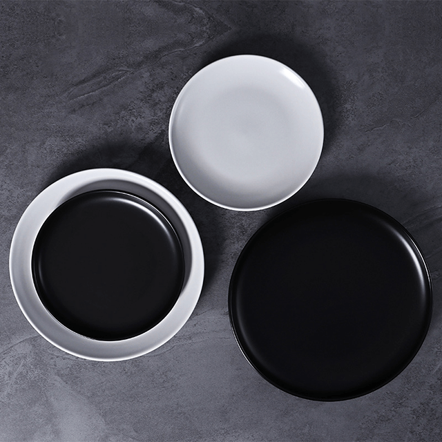 メインディッシュプレートカスタマイズされたディナーデザートプレートラウンドイタリア最高の白磁プレートレストラン食器パーティーレンタル