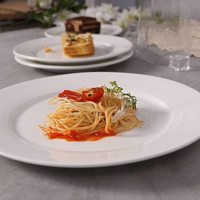 レストランホテルのための白い注文のセラミックパーティー前菜プレート磁器ディナープレート