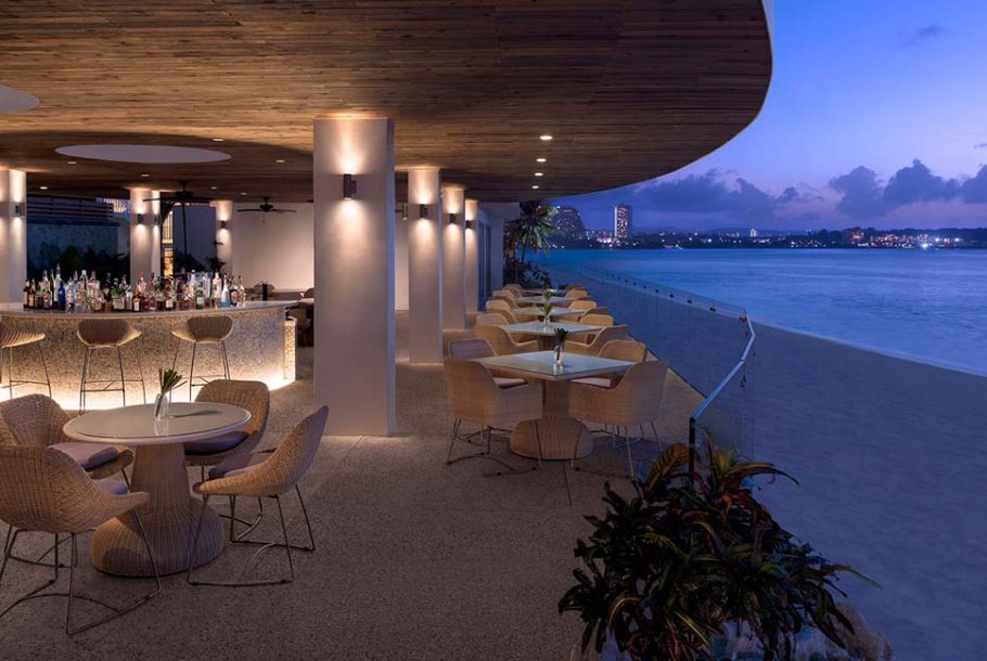 ダイニング - デュシタニ グアム リゾート (2)