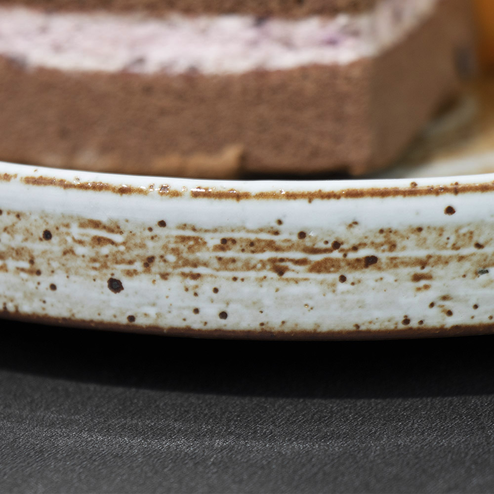 レストラン食器、釉薬をかけられた石器キッチン用品磁器プレートと食器類ラウンドディナープレートの下